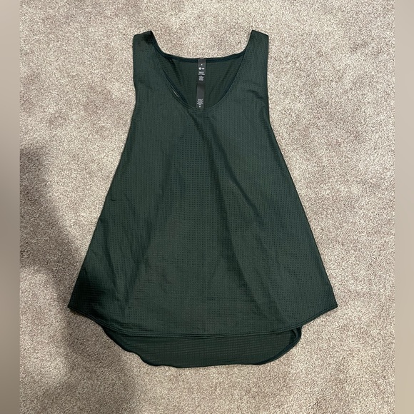 Lululemon Lab Grid Mesh Singlet Graphic - Picture 4 of 7